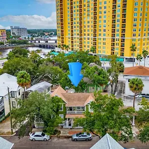 Lovely Historic Near Amelia Arena + Hyde Park , Tampa United States