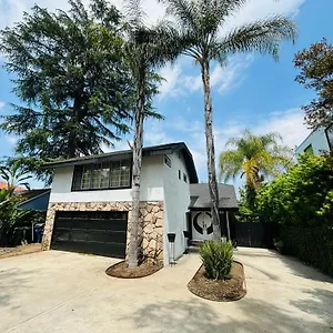 Charming Duplex In Sherman Oaks Holiday home